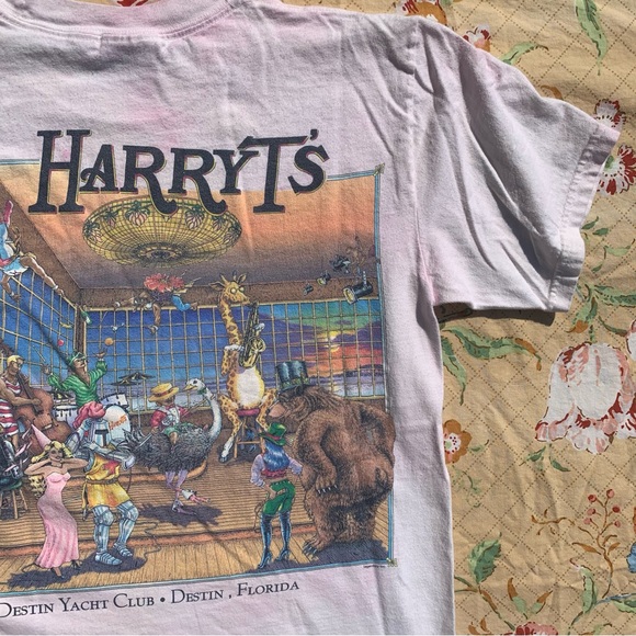 Harry T’s Boathouse Yacht Club Destin Florida Vintage Animal Ball Graphic Tee 🦒 - Picture 4 of 15